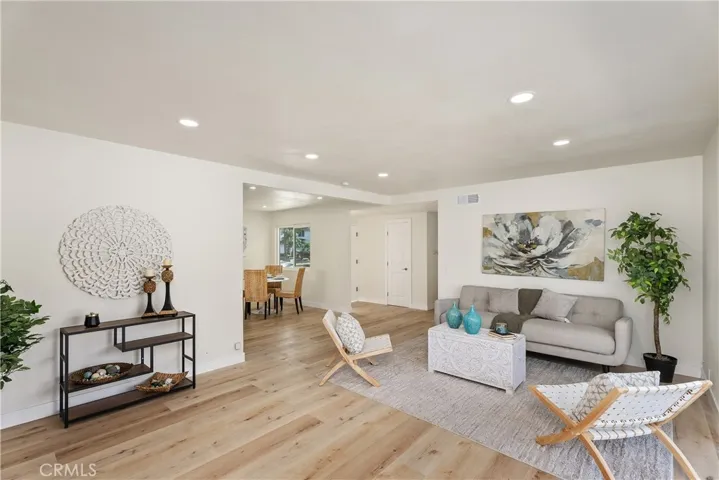 19781 Carmania Lane, Huntington Beach, California 92646