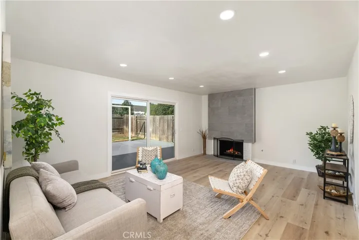 19781 Carmania Lane, Huntington Beach, California 92646