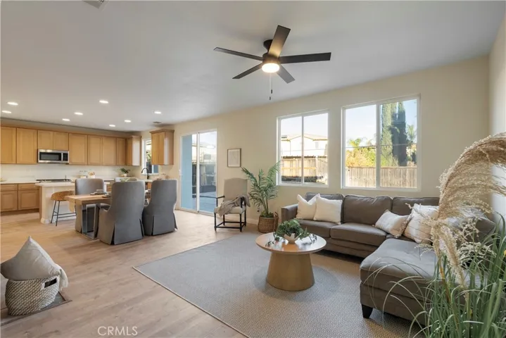 374 Cantata Avenue, Hemet, California 92545