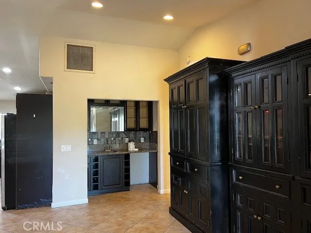 291 Hillandale Court, Riverside, California 92507