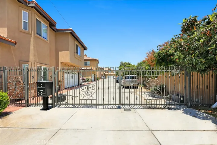 625 E Phillips Boulevard, Pomona, California 91766