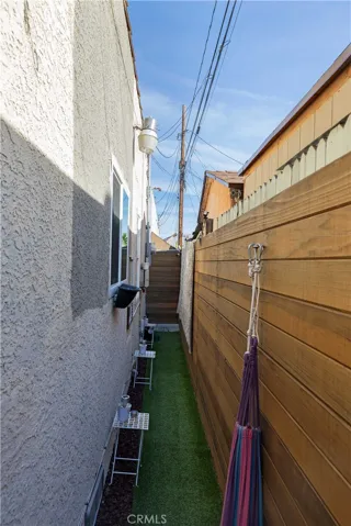 1212 E Barcelona Place, Long Beach, California 90813