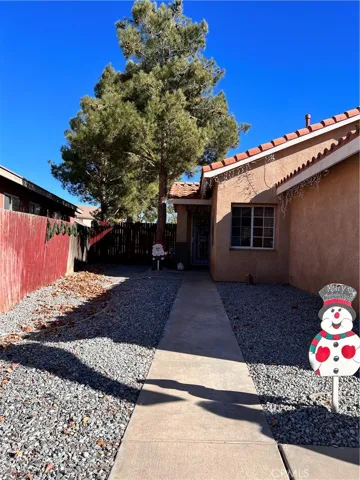 Entry way to up to the home