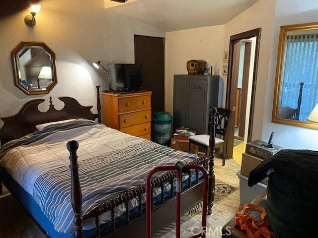 24870 Edelwiess Drive, Crestline, California 92325