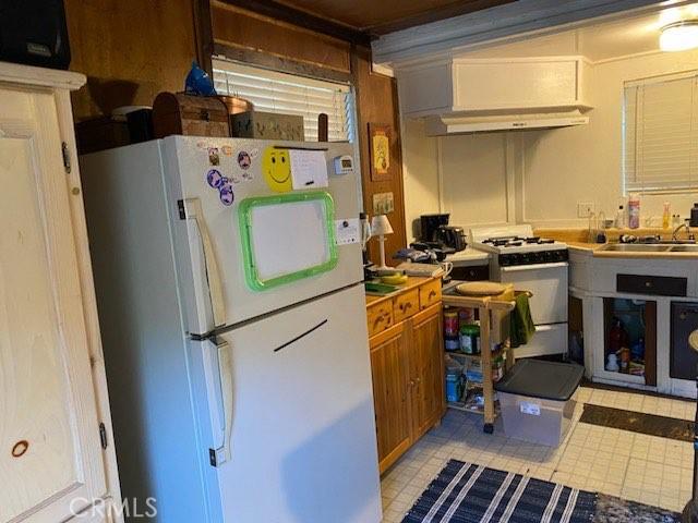 24870 Edelwiess Drive, Crestline, California 92325