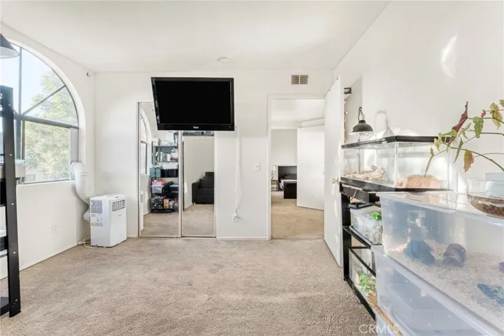 13825 Beaver Street 58, Sylmar, California 91342