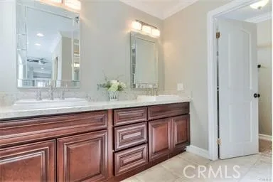 25462 Sawmill Lane, Lake Forest, California 92630