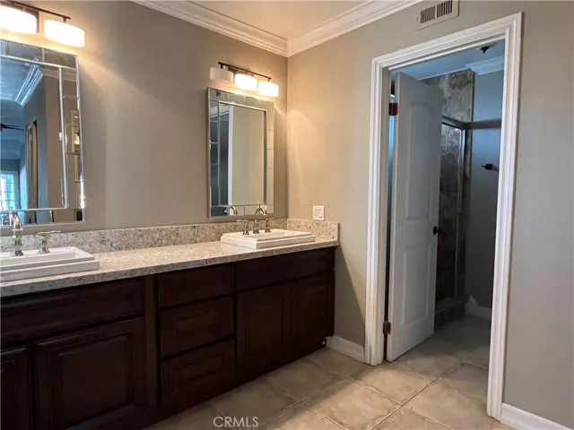 25462 Sawmill Lane, Lake Forest, California 92630