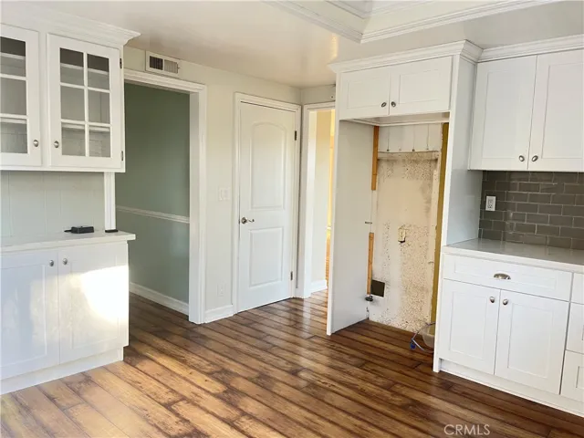 25462 Sawmill Lane, Lake Forest, California 92630