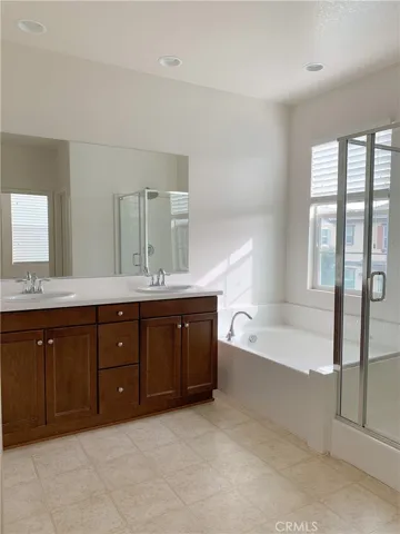 22059 Barrington Way, Saugus, California 91350
