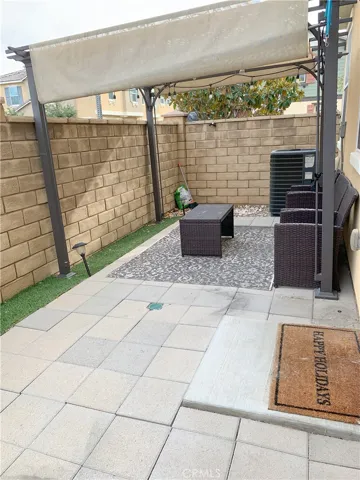 22059 Barrington Way, Saugus, California 91350
