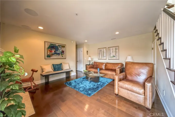 2020 Clark Lane B, Redondo Beach, California 90278