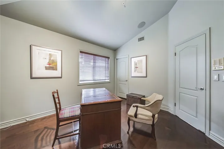 2020 Clark Lane B, Redondo Beach, California 90278