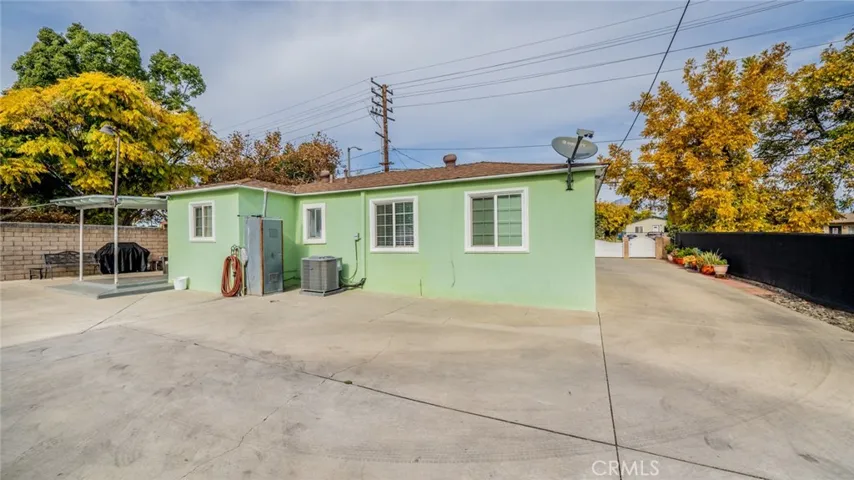 415 W Francis Street, Ontario, California 91762