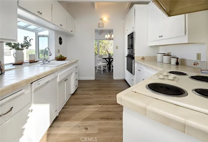 2241 Estribo Drive, Rolling Hills Estates, California 90274