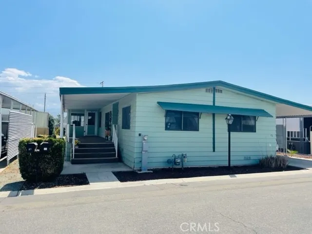 1895 W. Devonshire Ave #15, Hemet, California 92545