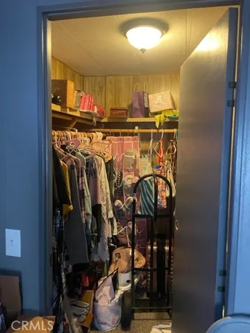 Walk in Closet