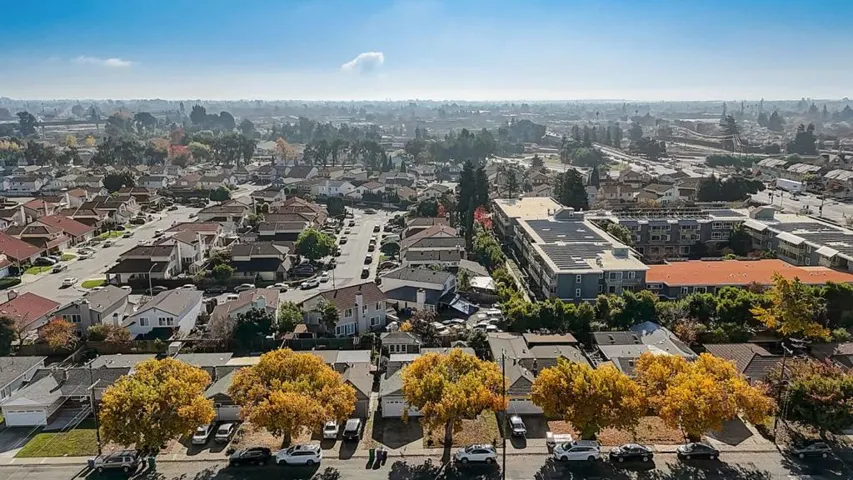 416 Lloyd Avenue, San Leandro, California 94578