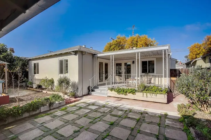 416 Lloyd Avenue, San Leandro, California 94578