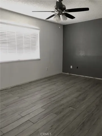 9249 La Grange Avenue, Hesperia, California 92345
