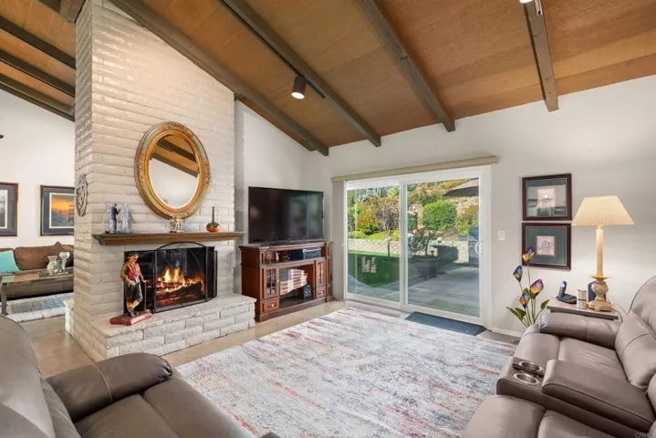 5941 Steeplechase Road, Bonita, California 91902