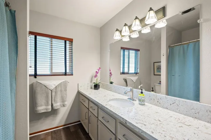 5941 Steeplechase Road, Bonita, California 91902