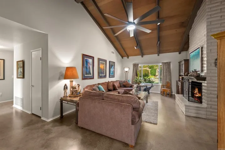 5941 Steeplechase Road, Bonita, California 91902