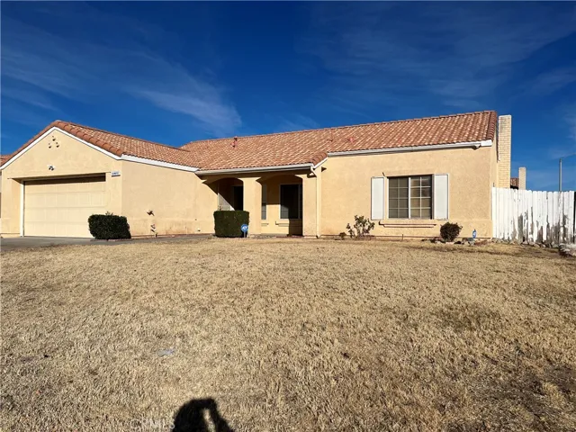 16490 Quanah Drive, Victorville, California 92395