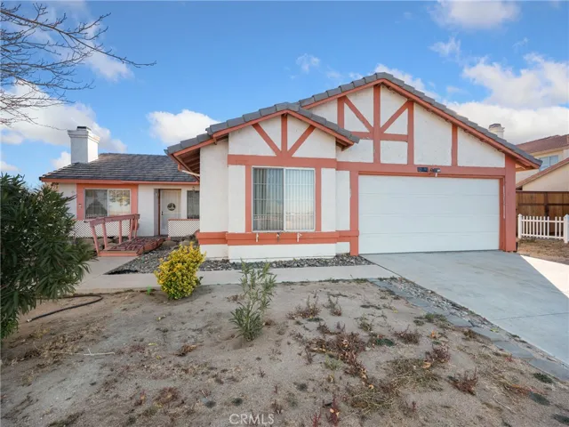 12791 Luna Road, Victorville, California 92392