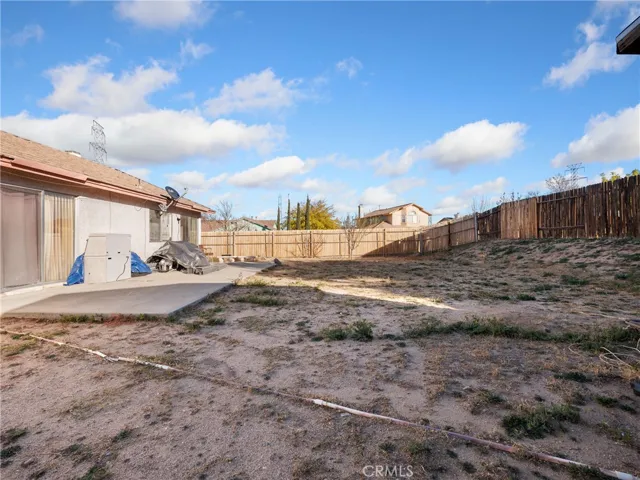 12791 Luna Road, Victorville, California 92392