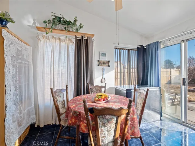 12791 Luna Road, Victorville, California 92392