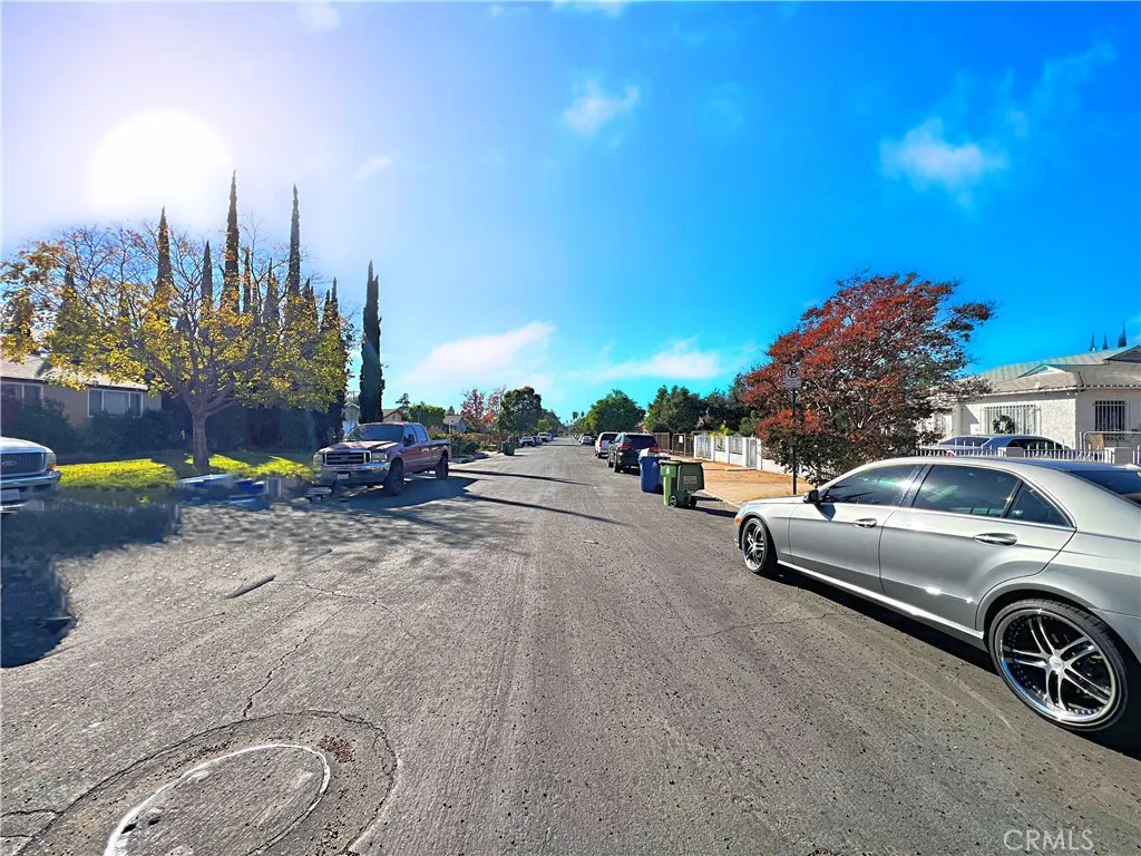 14655 Maclay Street, Mission Hills (san Fernando), California 91345 home-pic-33