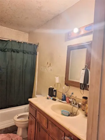 14655 Maclay Street, Mission Hills (san Fernando), California 91345