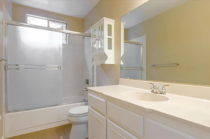 1465 Kentfield Avenue, Redwood City, California 94061