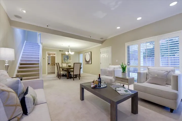 1465 Kentfield Avenue, Redwood City, California 94061