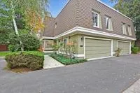 1465 Kentfield Avenue, Redwood City, California 94061