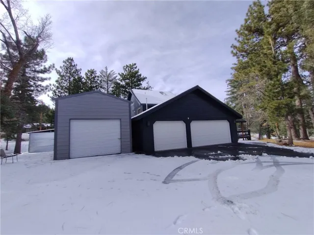 32355 Cape Horn Road, Running Springs, California 92382