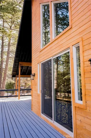 32355 Cape Horn Road, Running Springs, California 92382