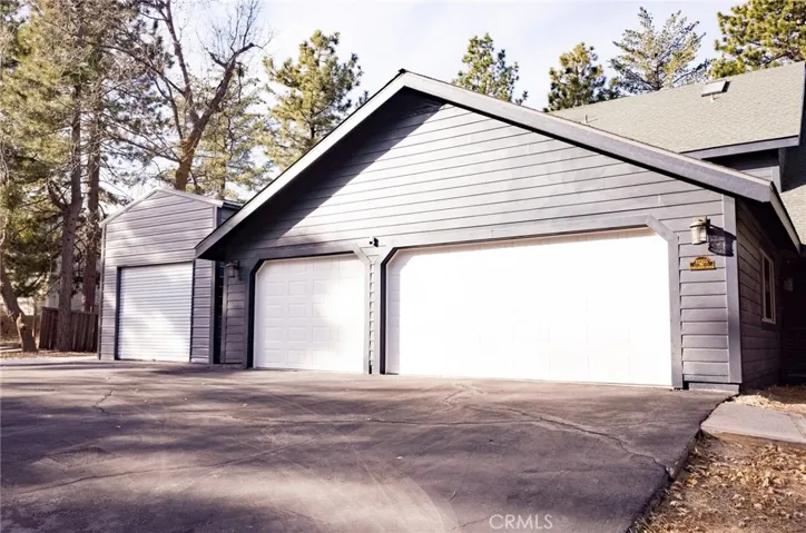 32355 Cape Horn Road, Running Springs, California 92382