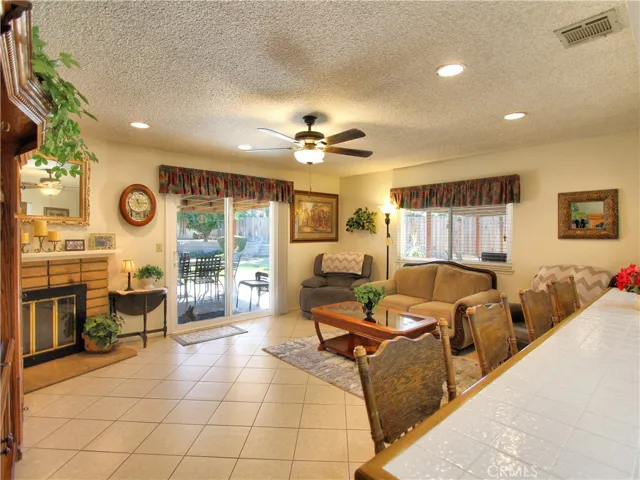12409 Windsor Drive, Yucaipa, California 92399