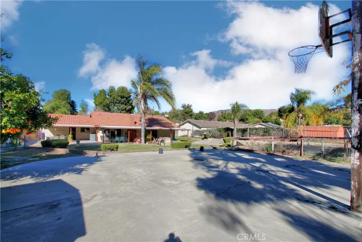 12409 Windsor Drive, Yucaipa, California 92399