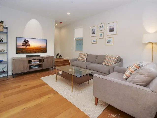 18508 Grevillea Avenue, Redondo Beach, California 90278