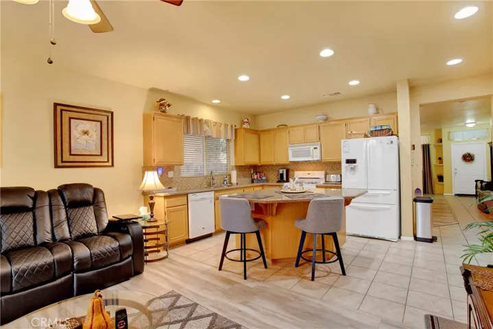 13031 Nelliebell Drive, Victorville, California 92392