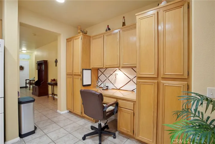 13031 Nelliebell Drive, Victorville, California 92392
