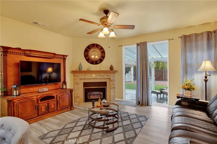 13031 Nelliebell Drive, Victorville, California 92392