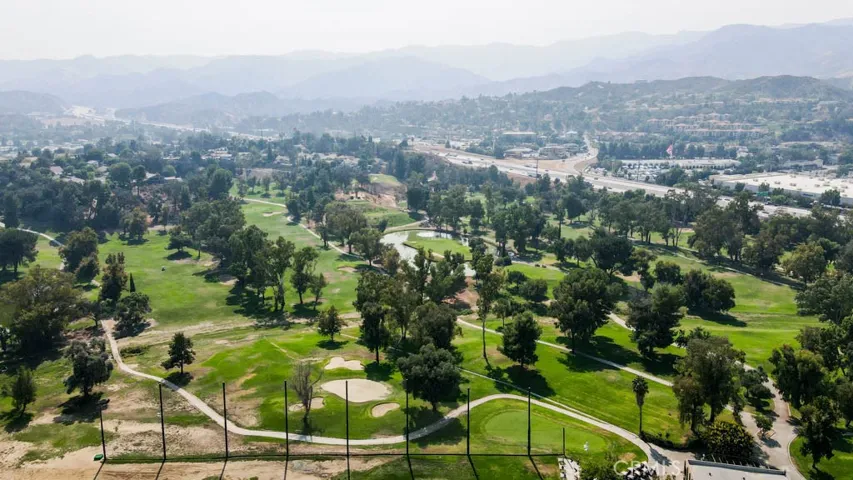 24773 Sand Wedge Lane, Valencia, California 91355