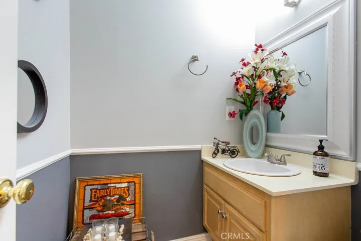 24773 Sand Wedge Lane, Valencia, California 91355