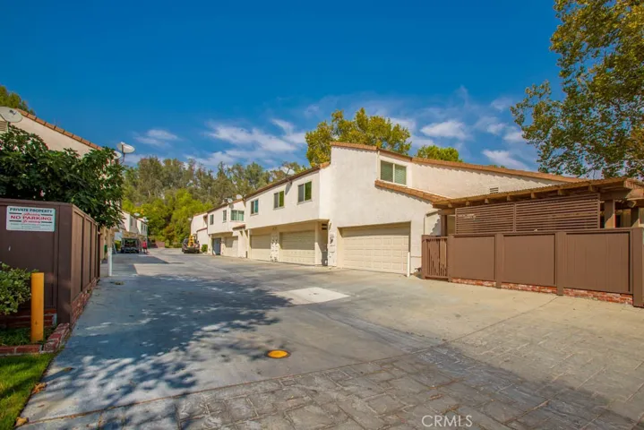 24773 Sand Wedge Lane, Valencia, California 91355