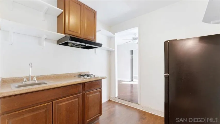331 Treewood, San Diego, California 92114