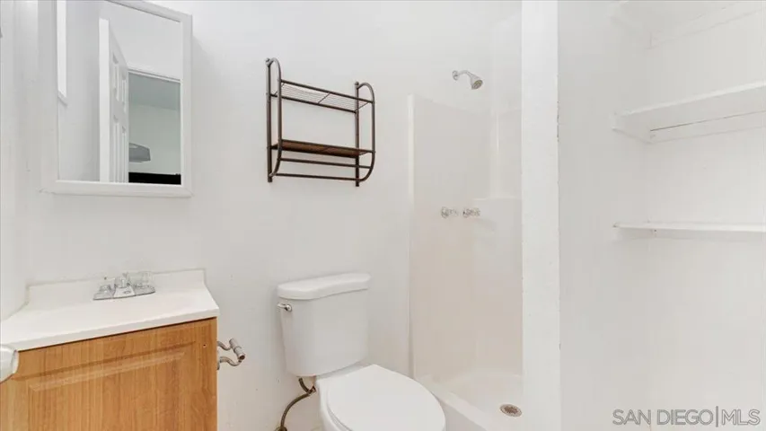331 Treewood, San Diego, California 92114